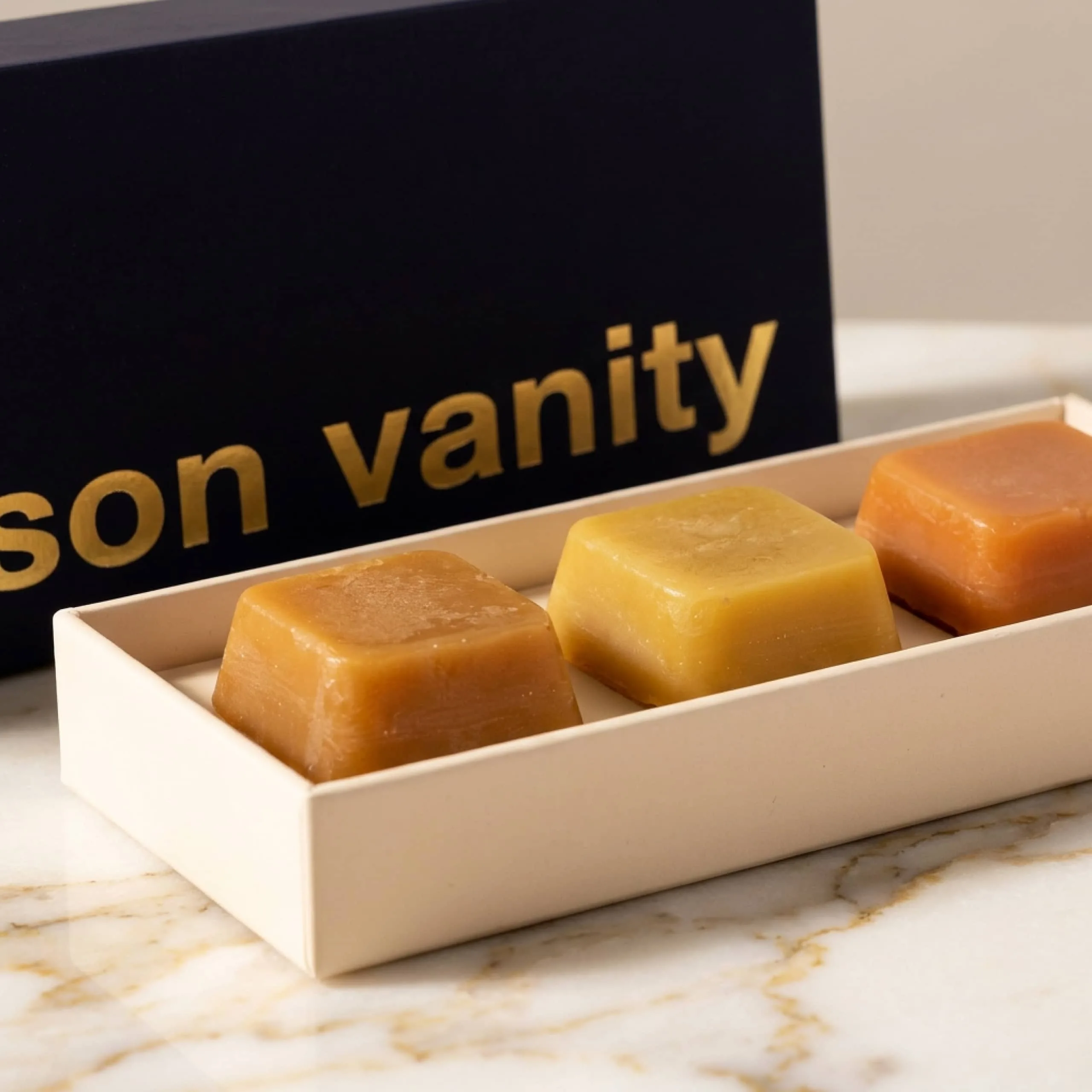 Maison Vanity gallery image 1 thumbnail 2